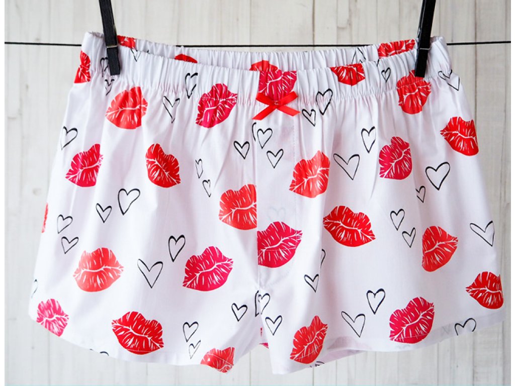 DÁMSKÉ TRENÝRKY PUSA