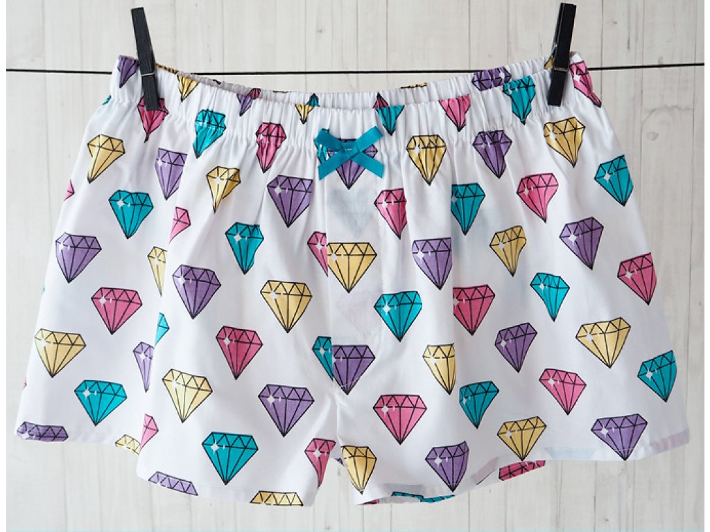 DÁMSKÉ TRENÝRKY DIAMANTY