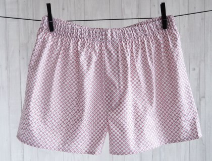 PÁNSKÉ TRENÝRKY S ČERVENÝMI RETRO PUNTÍKY
